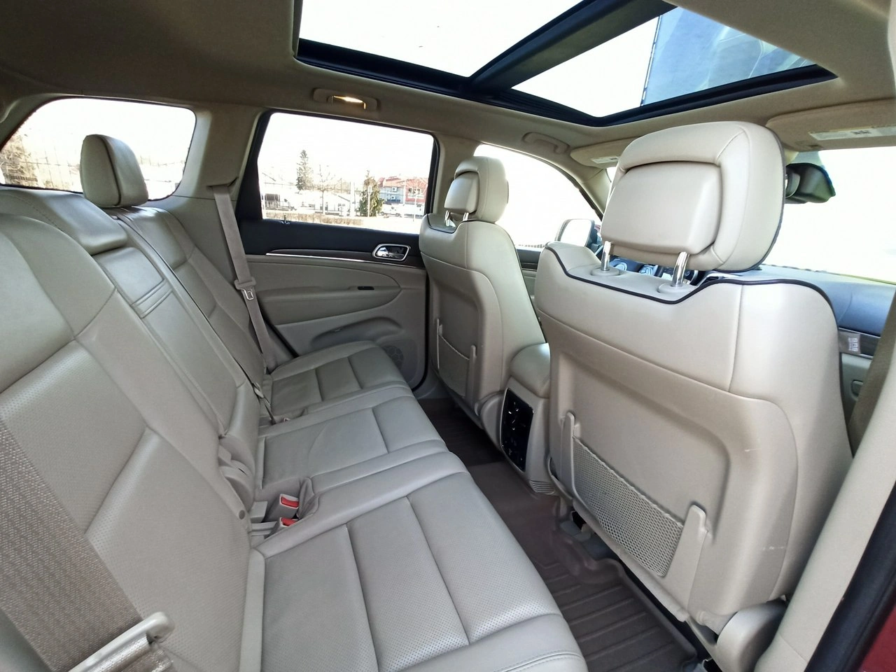 Jeep Grand Cherokee - Zdjęcie 12