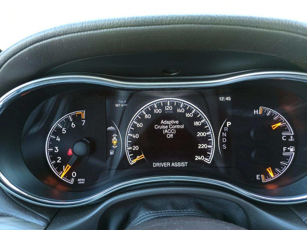 Jeep Grand Cherokee - Zdjęcie 23