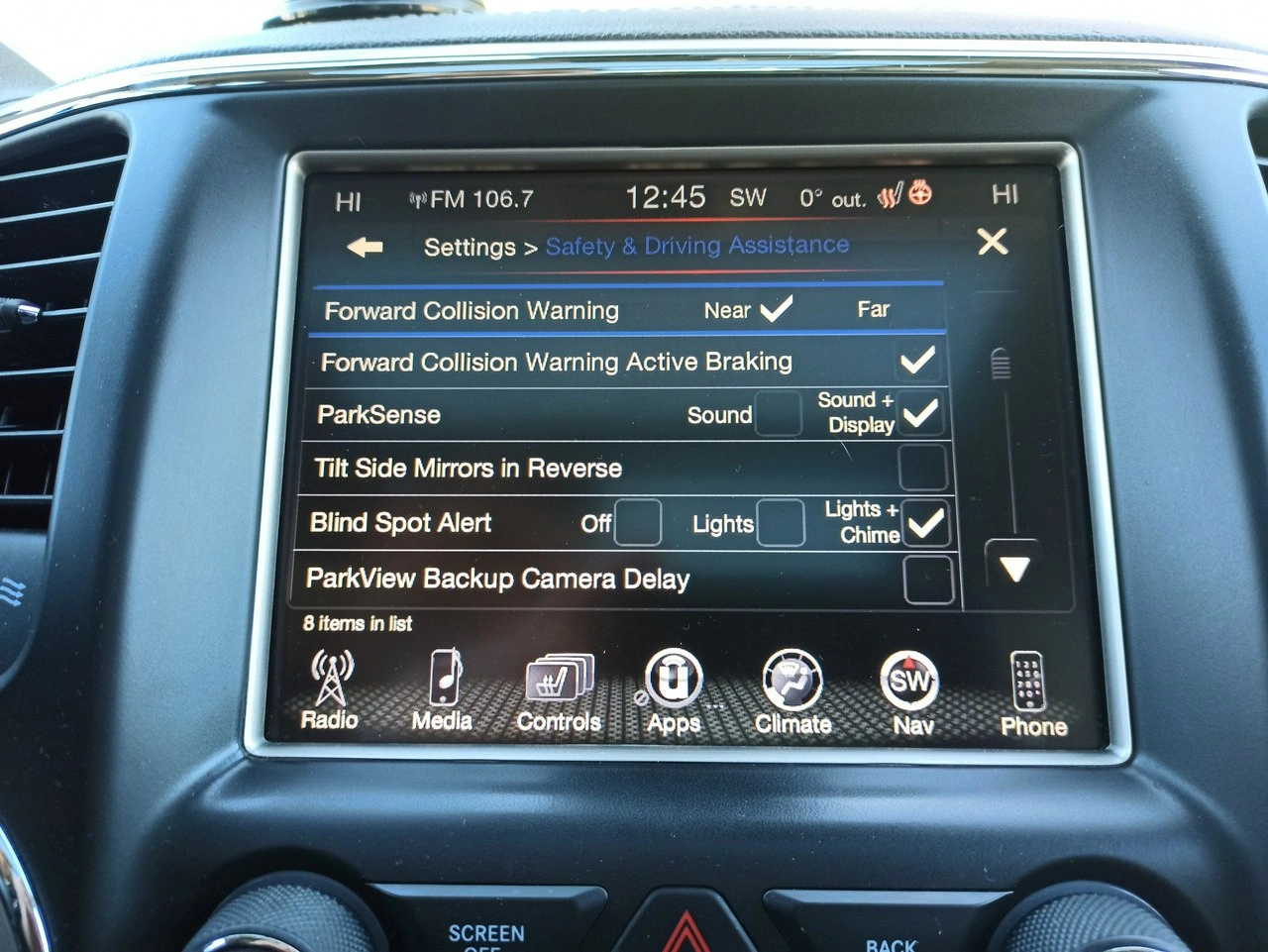 Jeep Grand Cherokee - Zdjęcie 25