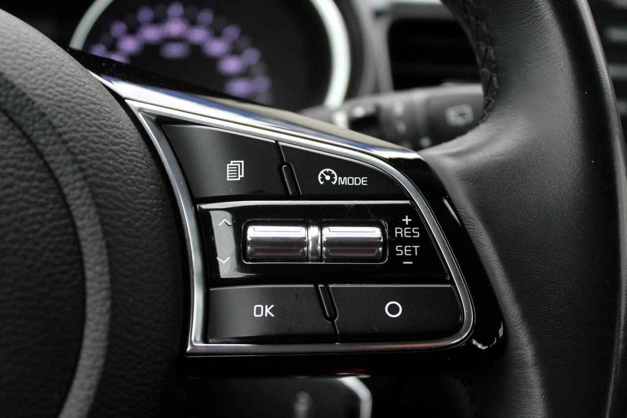 Kia Ceed - Zdjęcie 18