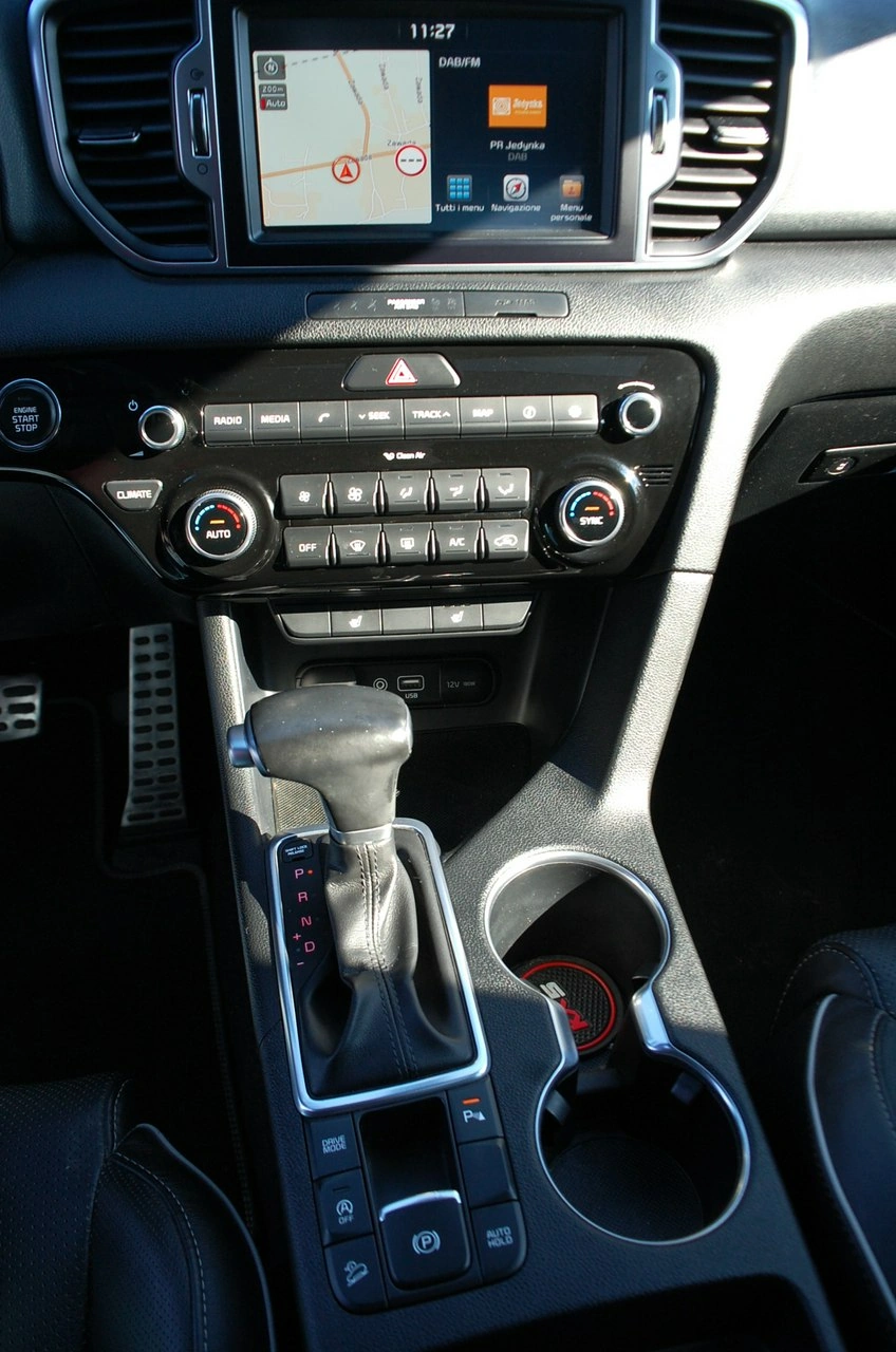 Kia Sportage - Zdjęcie 23