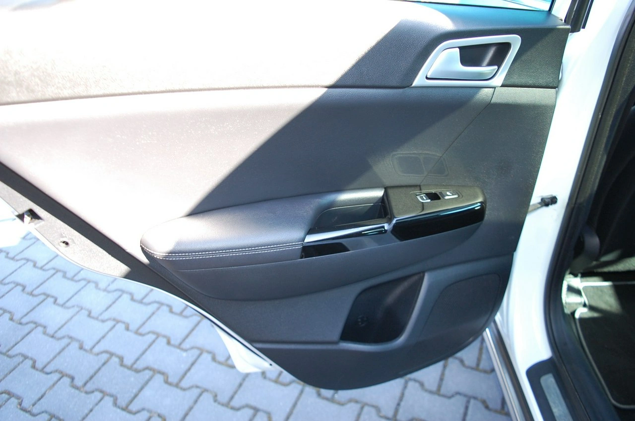 Kia Sportage - Zdjęcie 33