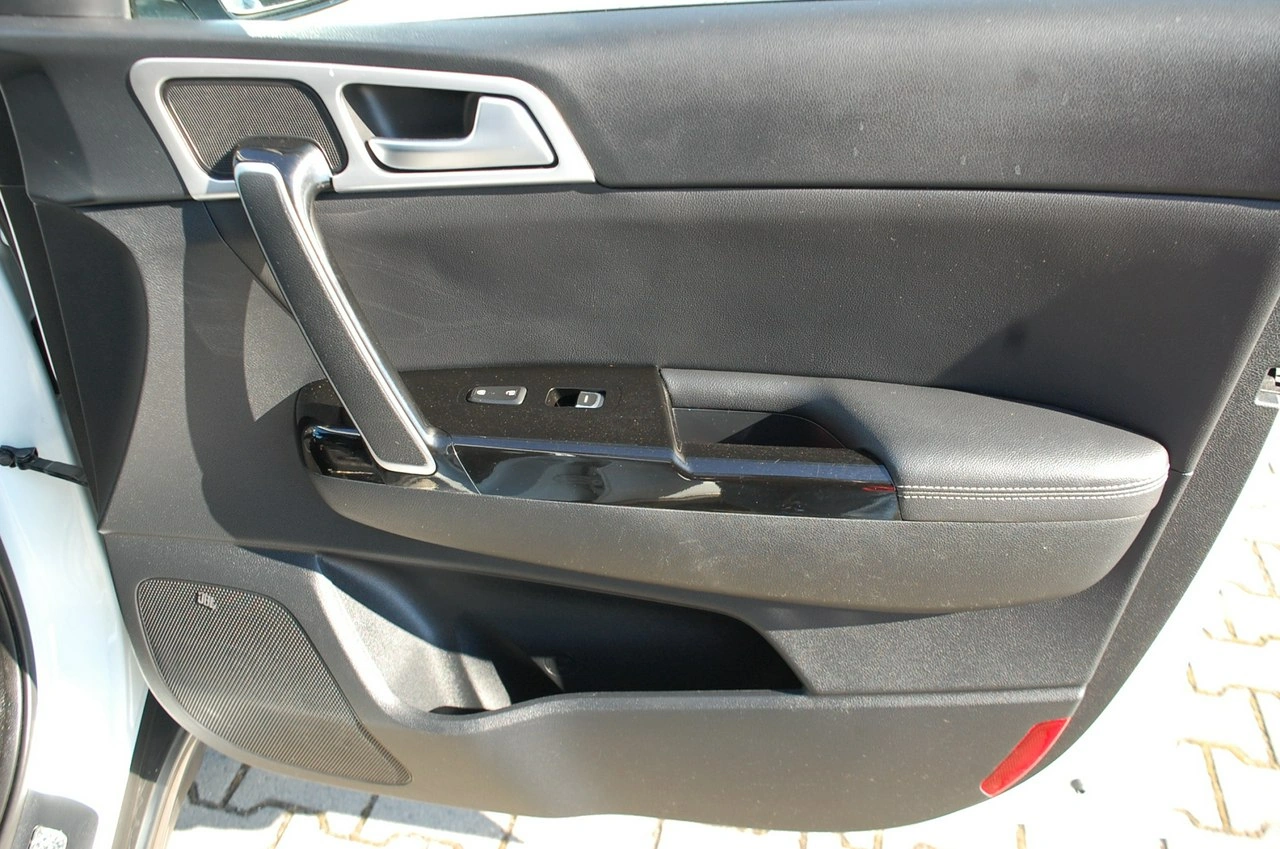 Kia Sportage - Zdjęcie 34