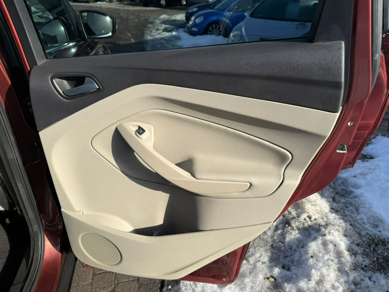 Ford Escape - Zdjęcie 16