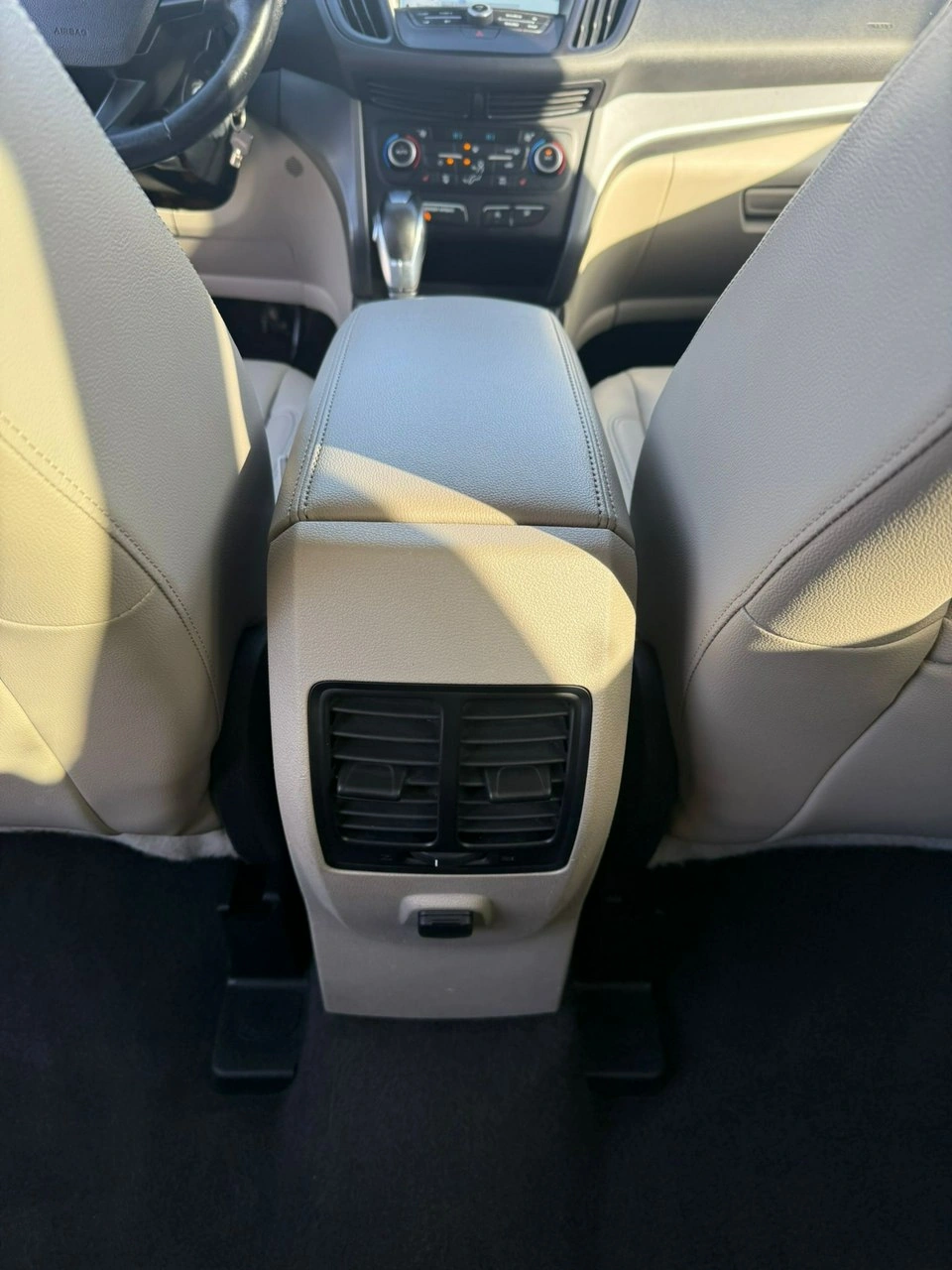 Ford Escape - Zdjęcie 21