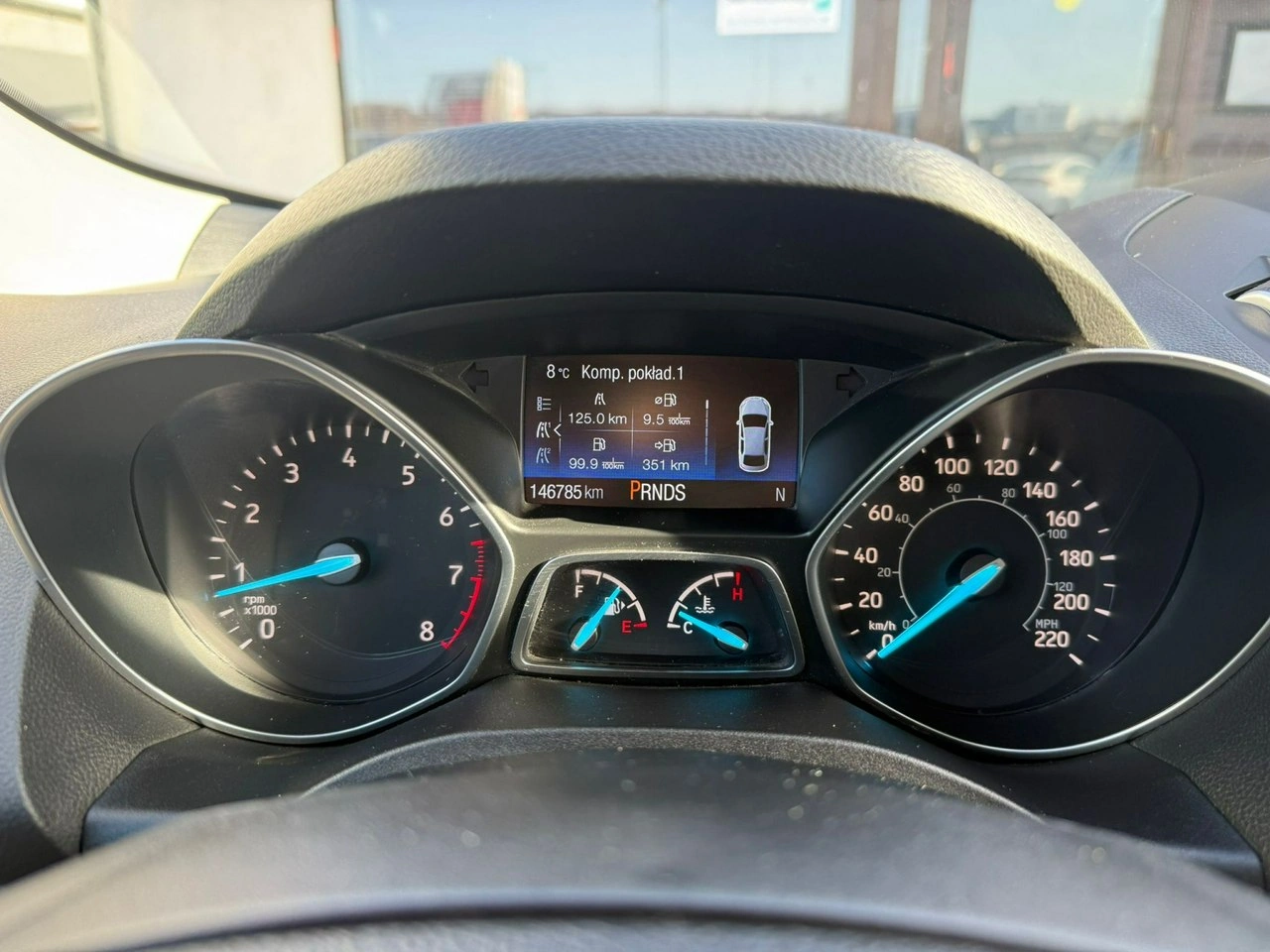 Ford Escape - Zdjęcie 30