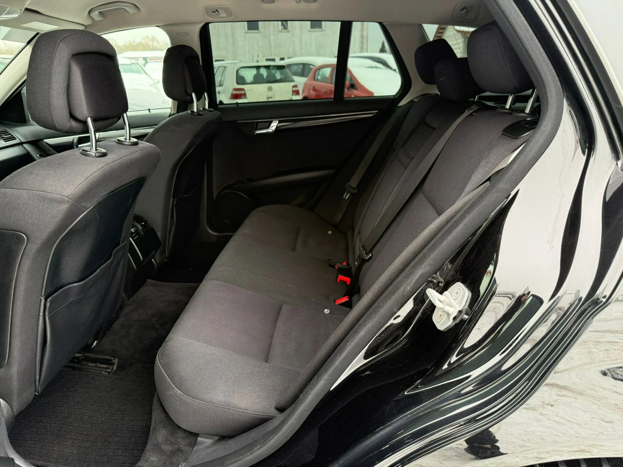 Mercedes C 200 - Zdjęcie 10