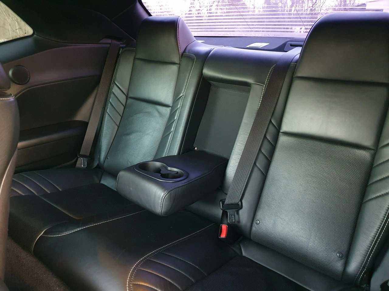 Dodge Challenger - Zdjęcie 19