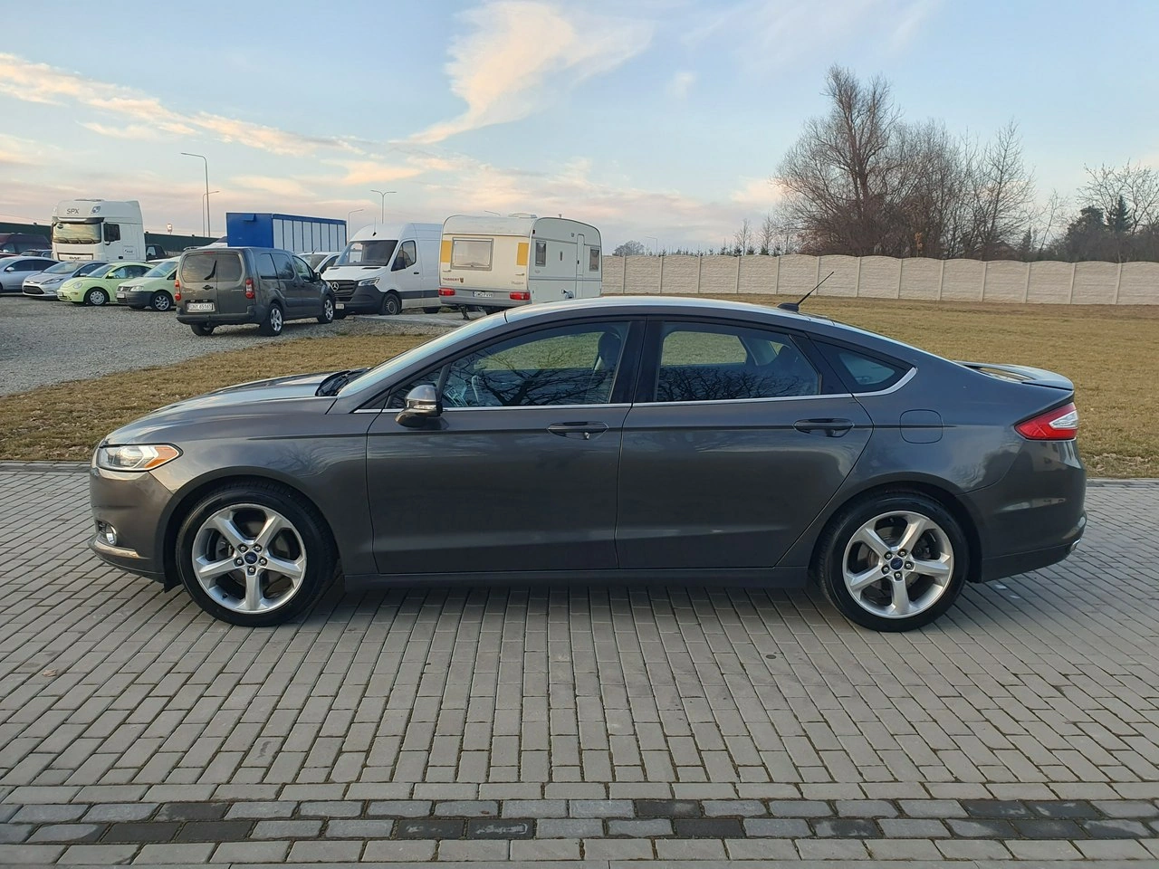 Ford Fusion - Zdjęcie 2