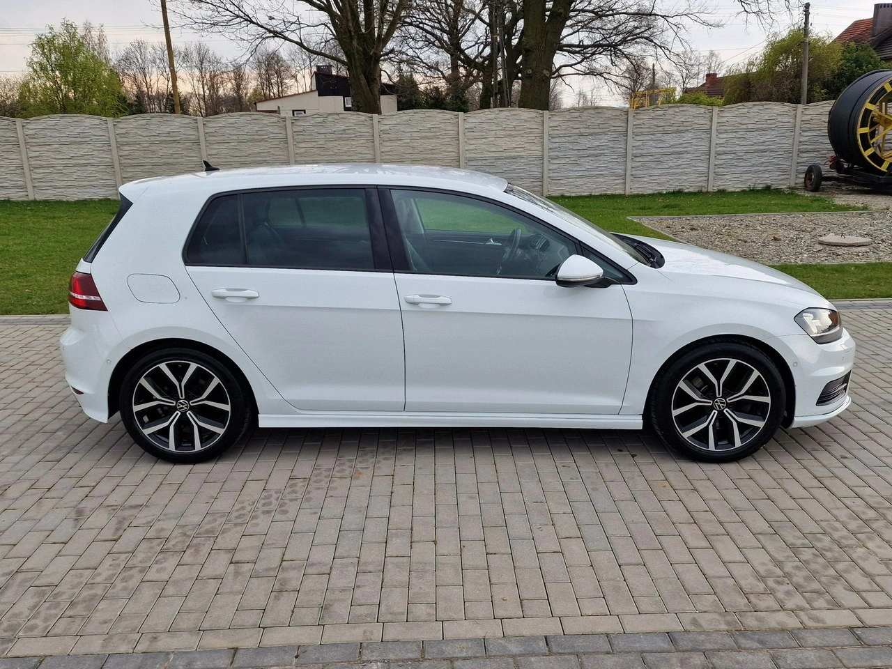 Volkswagen Golf - Zdjęcie 9