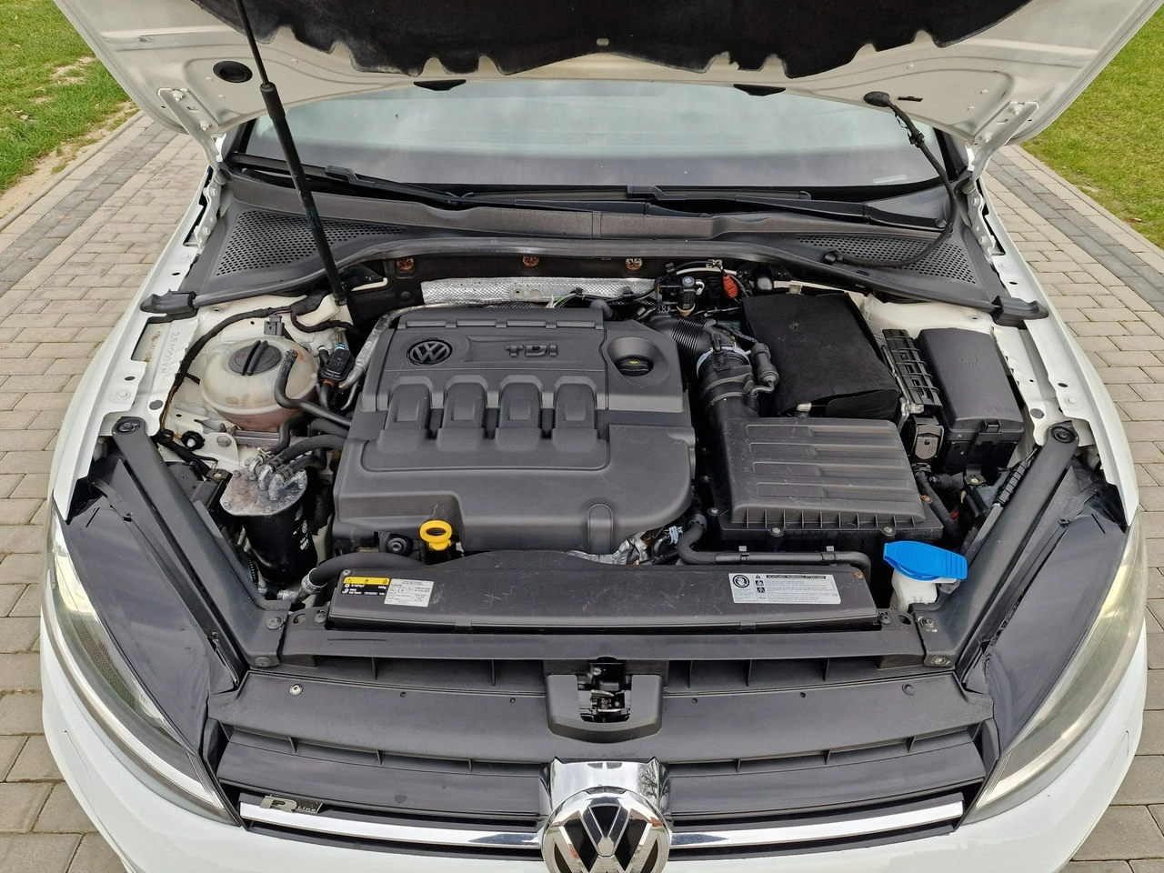 Volkswagen Golf - Zdjęcie 13