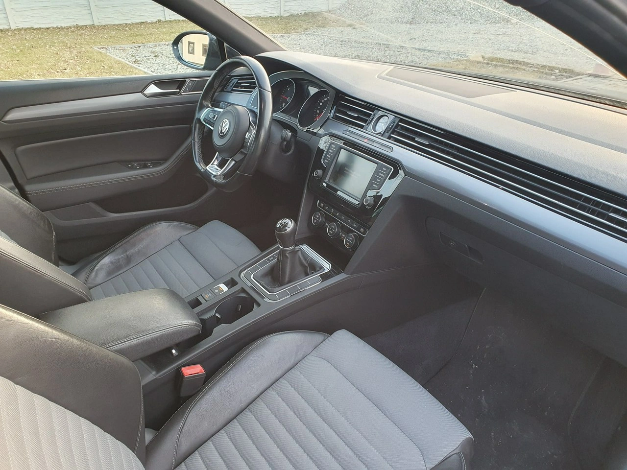 Volkswagen Passat - Zdjęcie 18