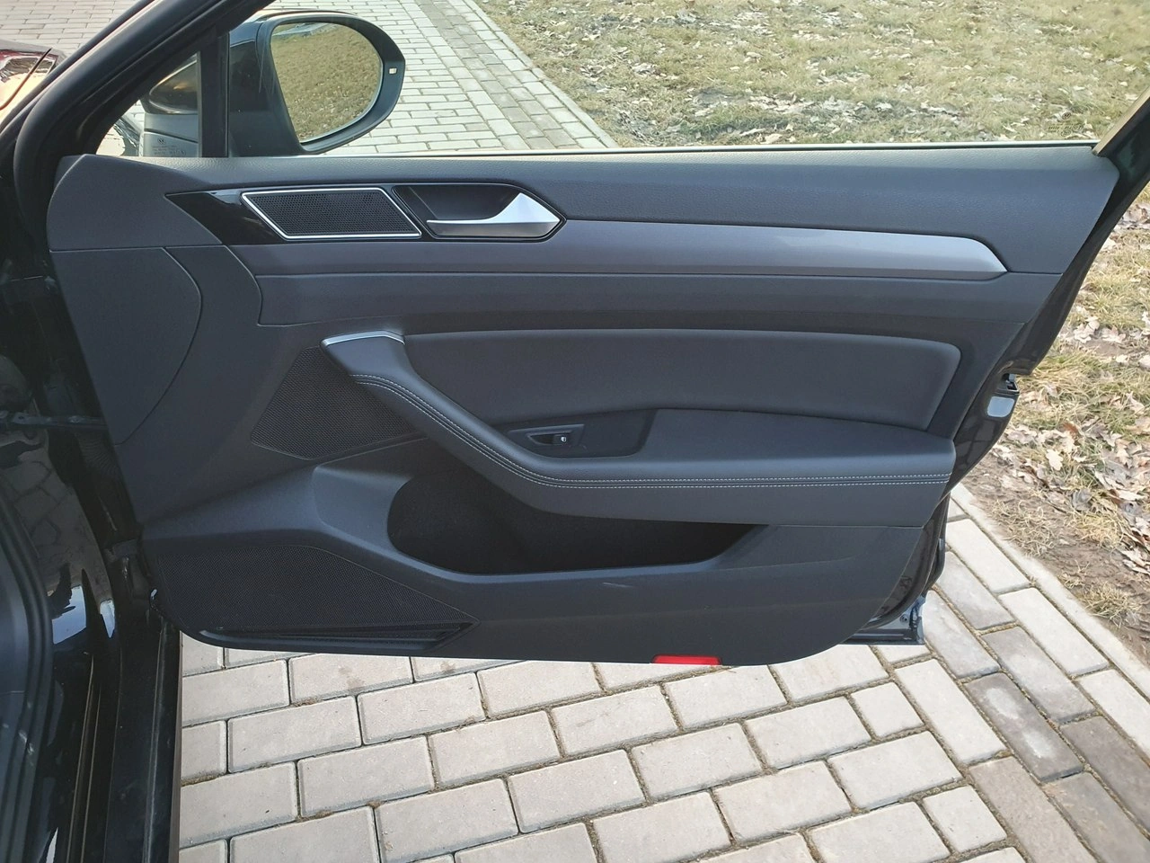 Volkswagen Passat - Zdjęcie 20