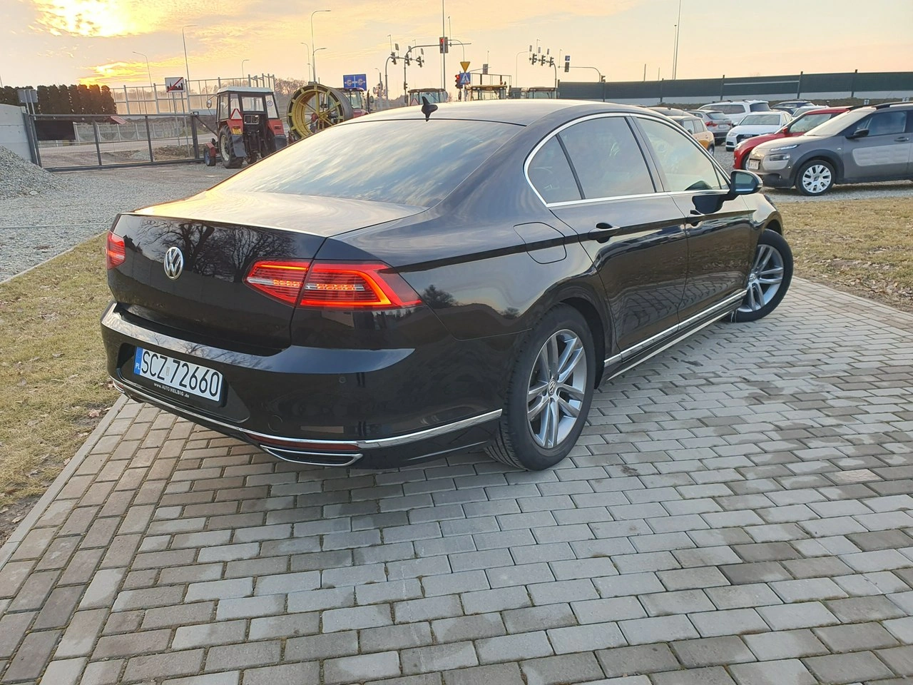 Volkswagen Passat - Zdjęcie 28