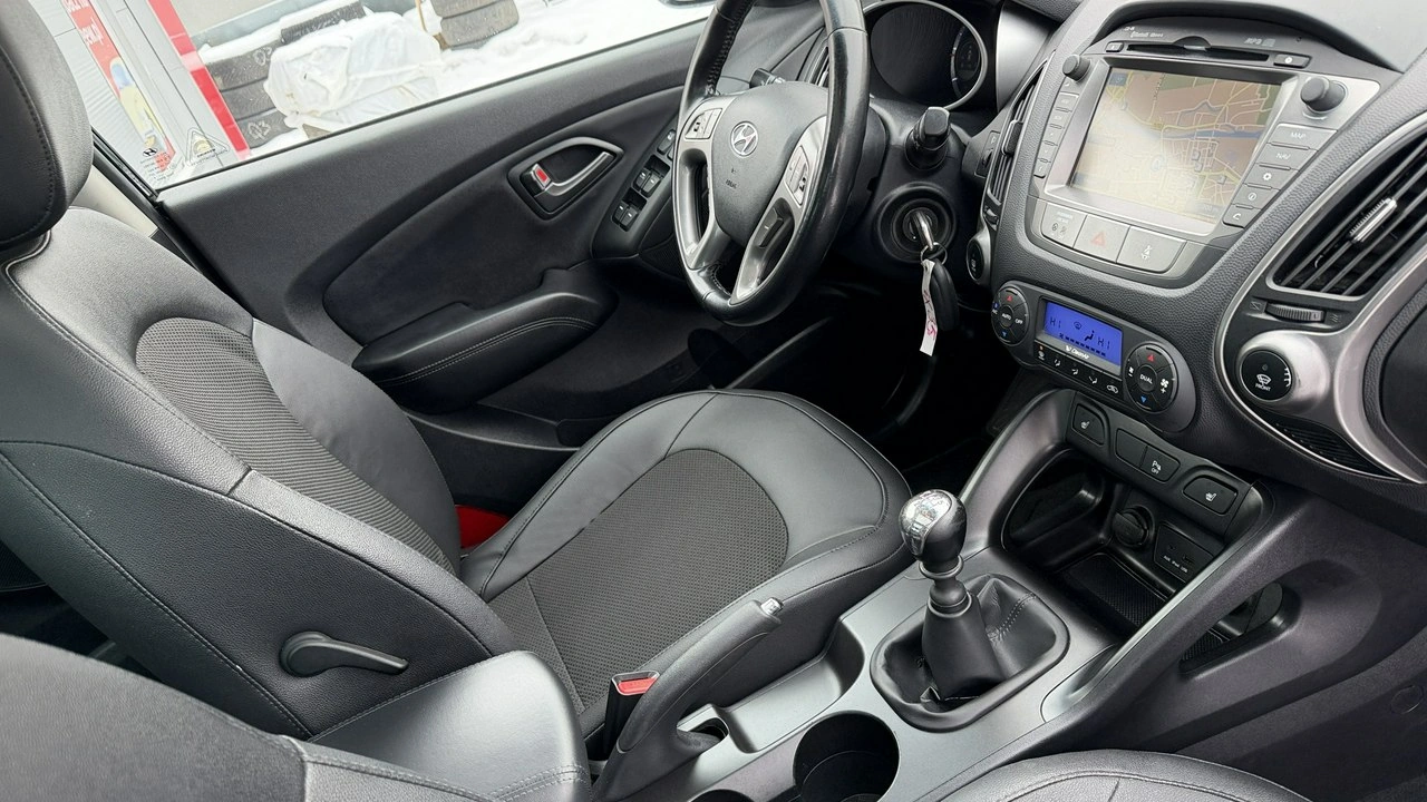 Hyundai ix35 - Zdjęcie 17