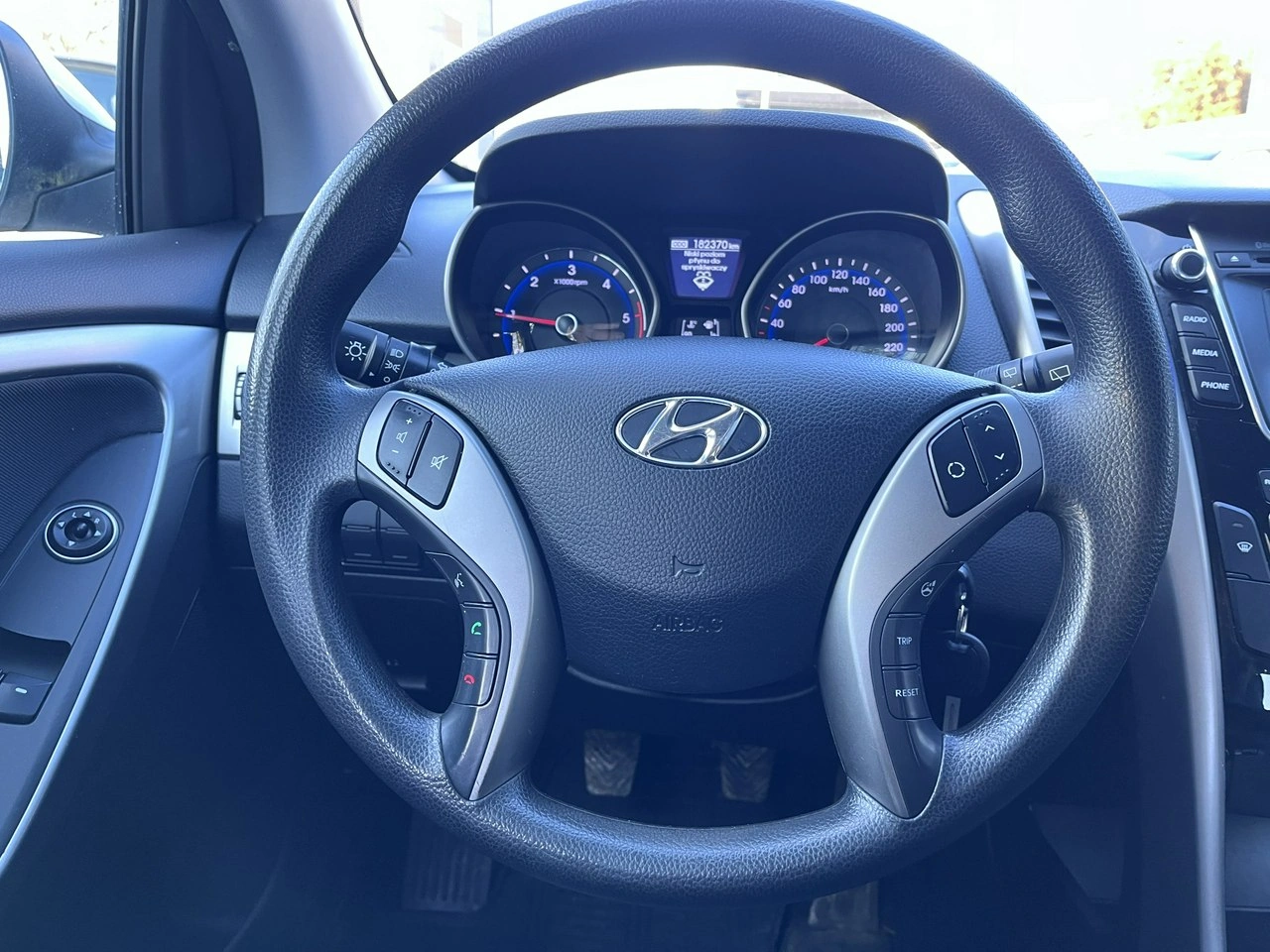 Hyundai i30 - Zdjęcie 14