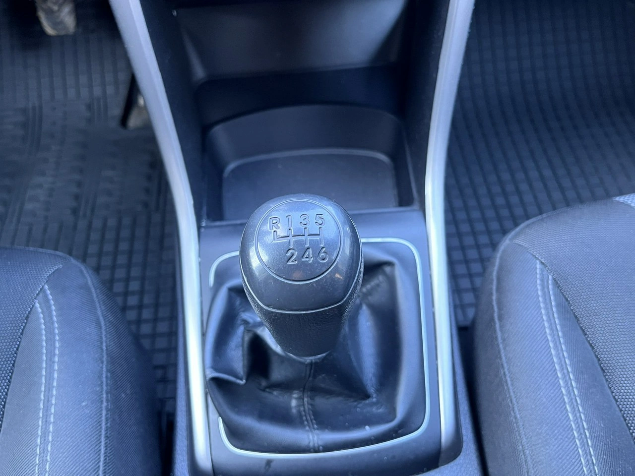 Hyundai i30 - Zdjęcie 15