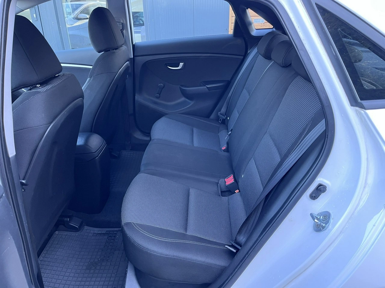 Hyundai i30 - Zdjęcie 22