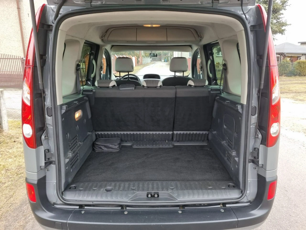 Renault Kangoo - Zdjęcie 17