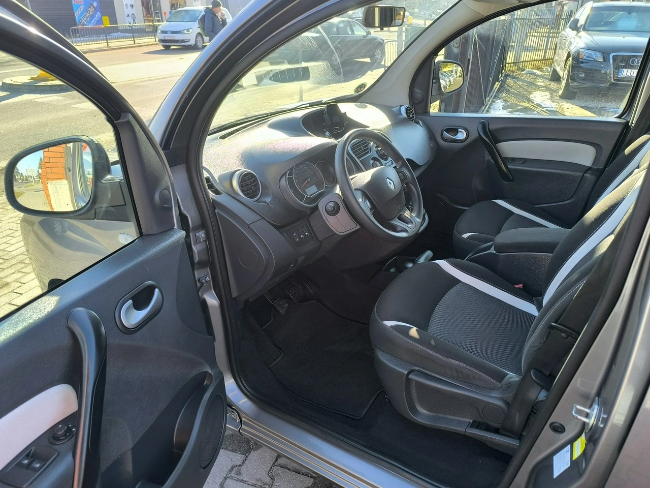 Renault Kangoo - Zdjęcie 12