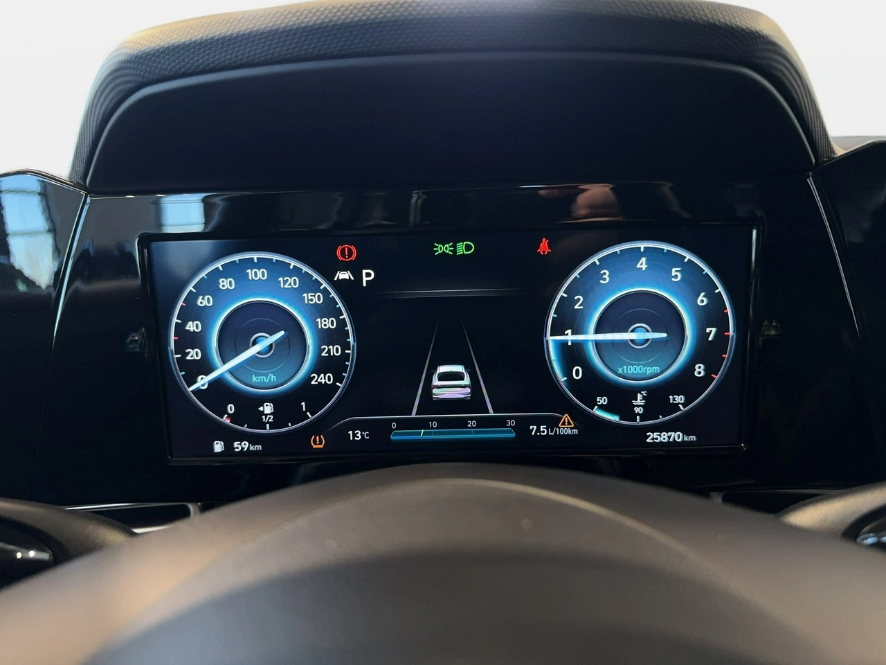 Hyundai Elantra - Zdjęcie 19