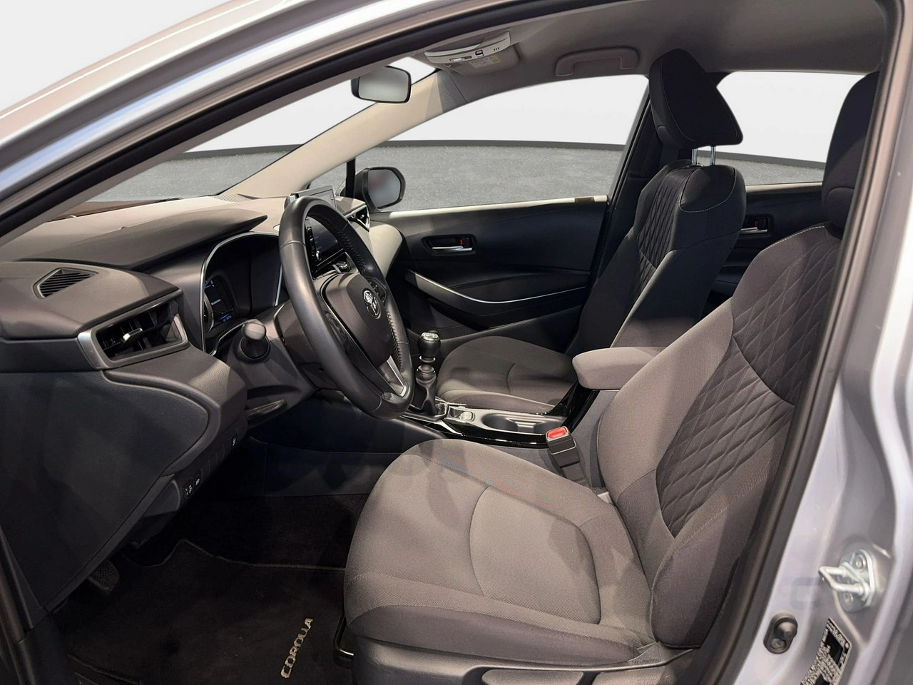 Toyota Corolla - Zdjęcie 15