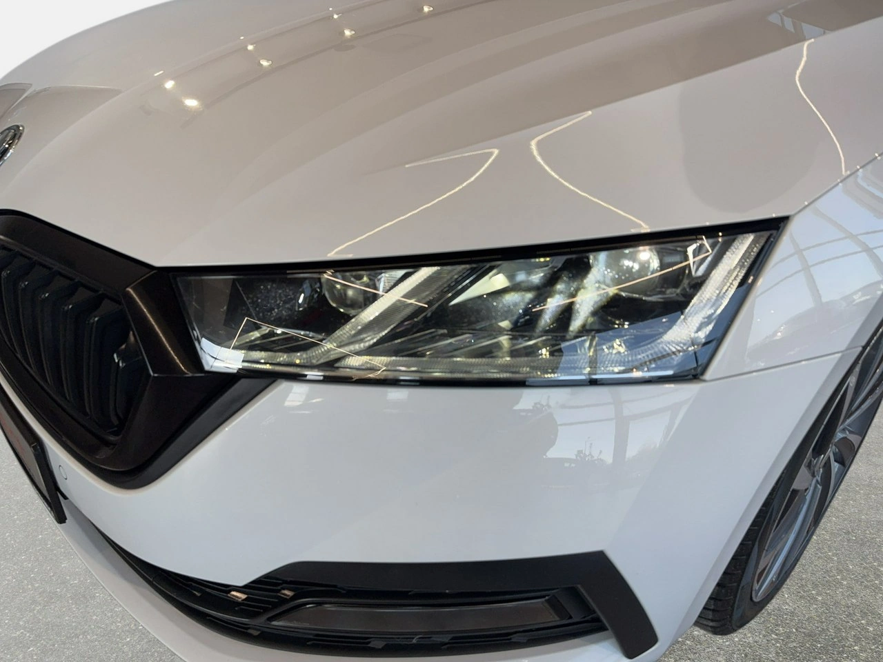 Skoda Octavia - Zdjęcie 8