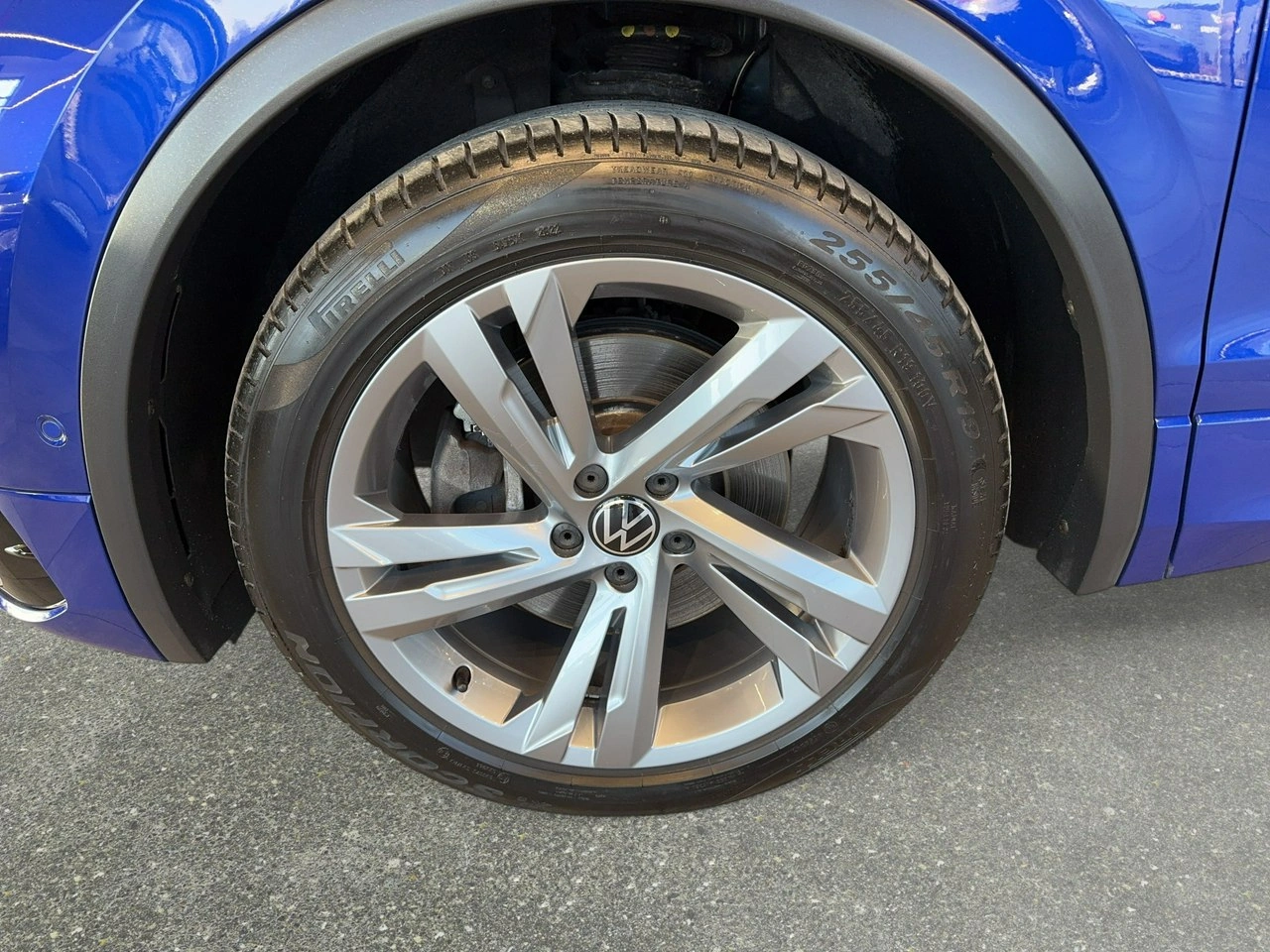 Volkswagen Tiguan - Zdjęcie 9