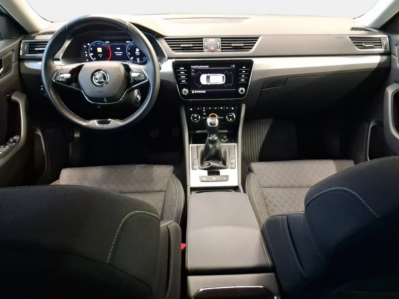 Skoda Superb - Zdjęcie 11