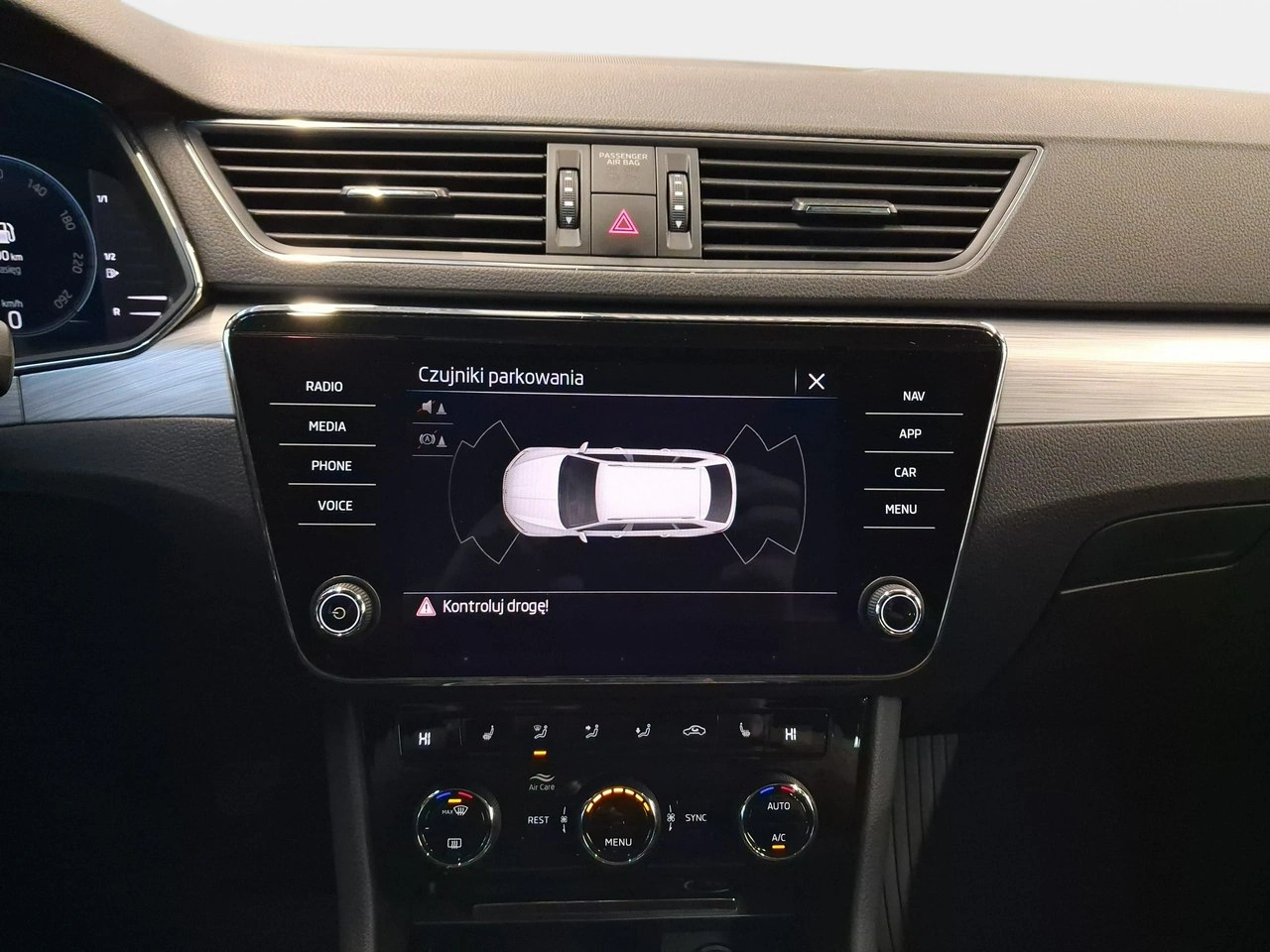 Skoda Superb - Zdjęcie 16