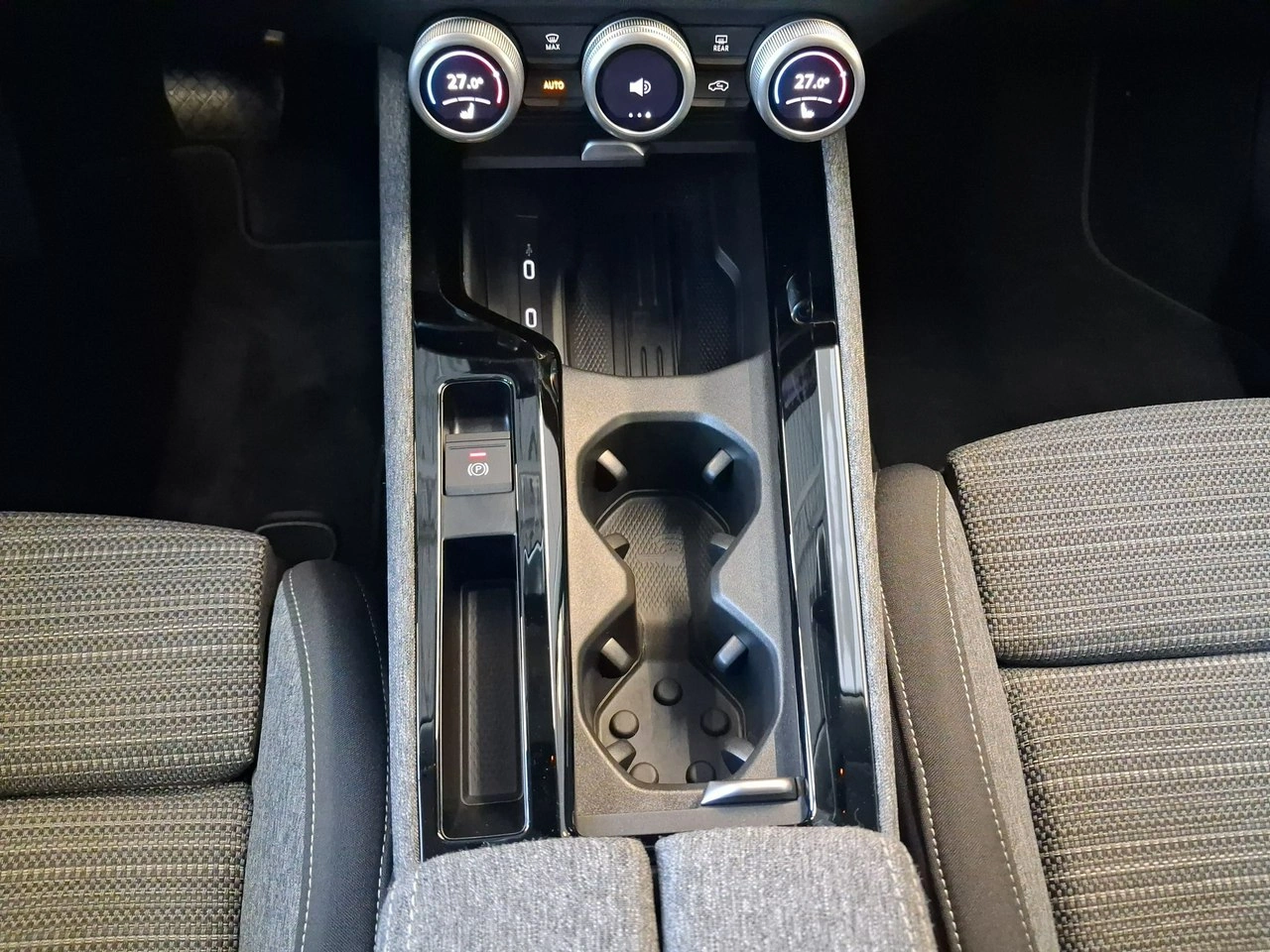 Skoda Superb - Zdjęcie 22