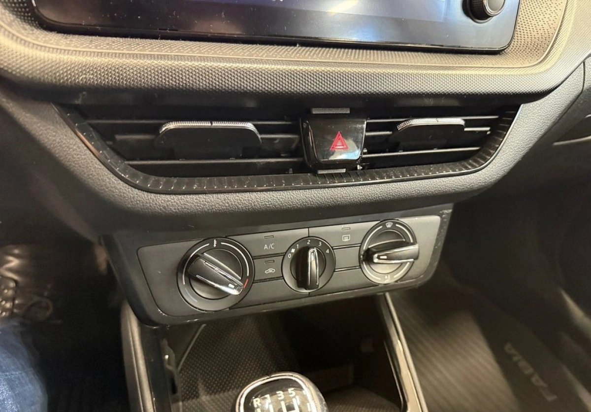 Skoda Fabia - Zdjęcie 22