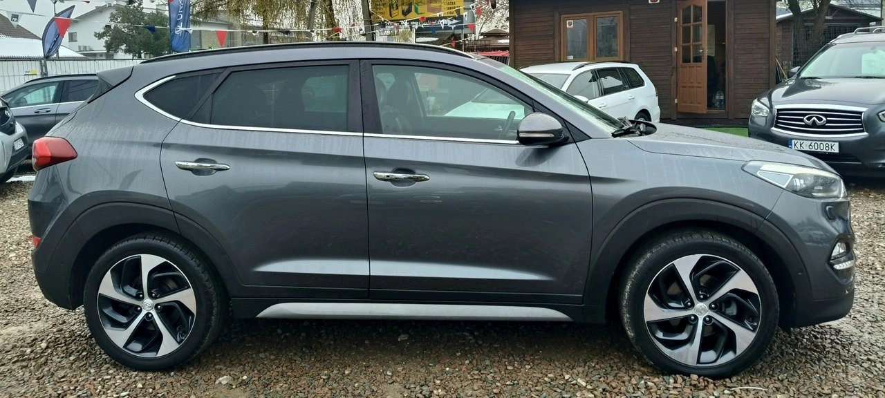 Hyundai Tucson - Zdjęcie 8