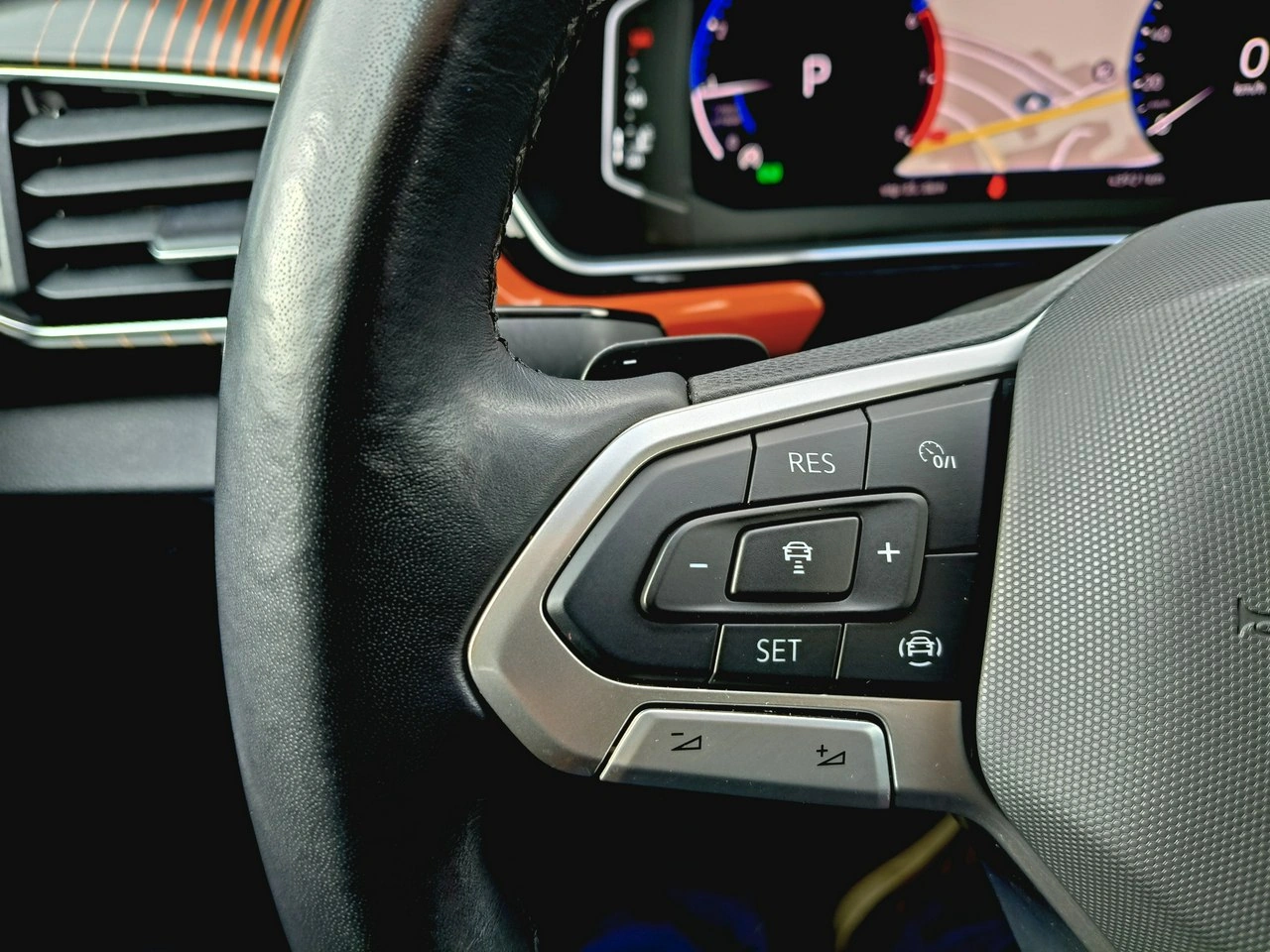 Volkswagen T-Cross - Zdjęcie 9