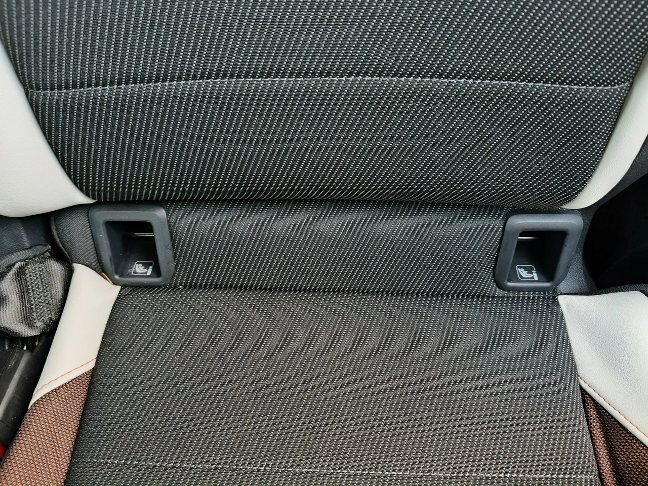 Volkswagen T-Cross - Zdjęcie 26