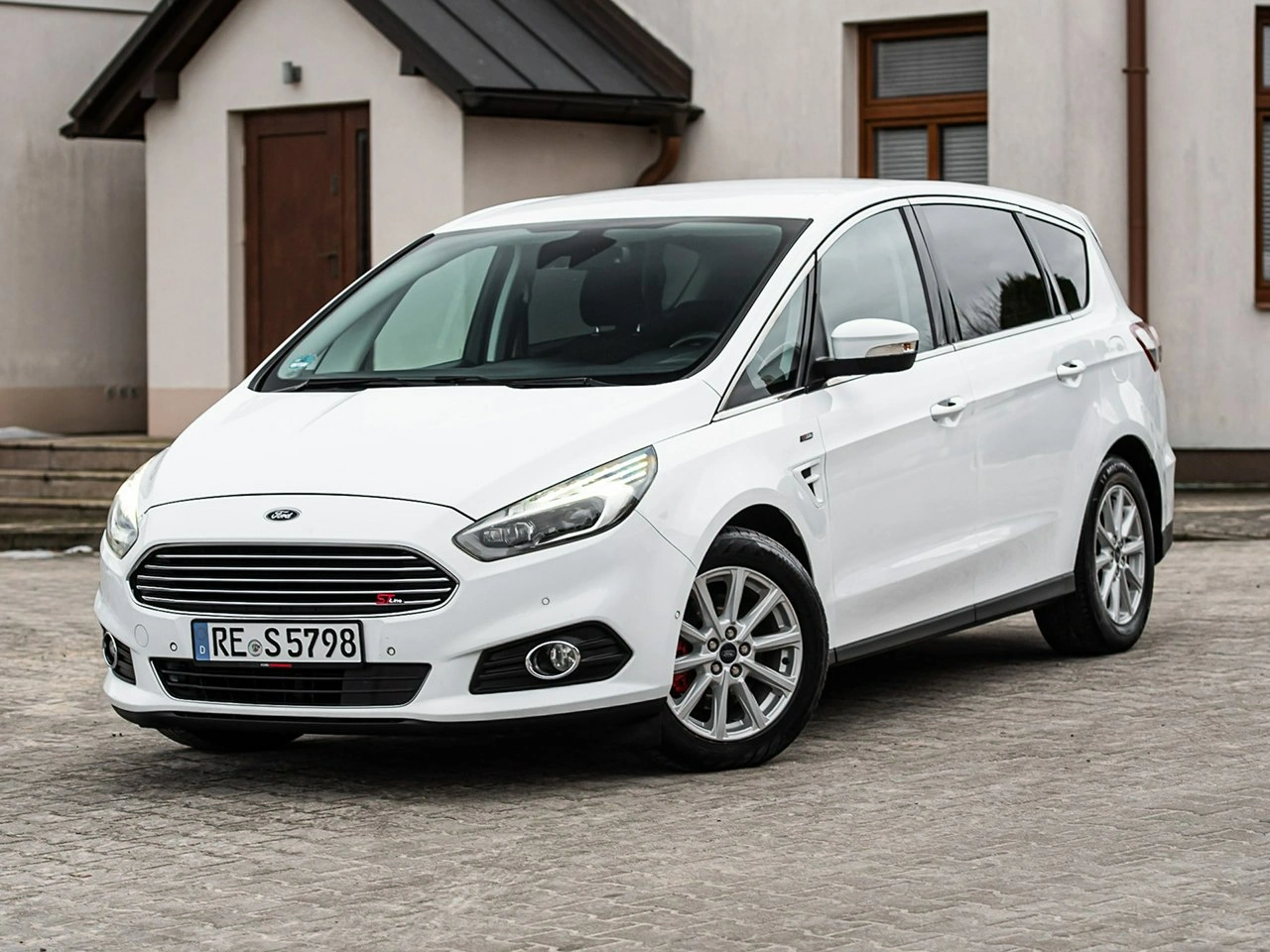 Ford S-Max - Zdjęcie 10
