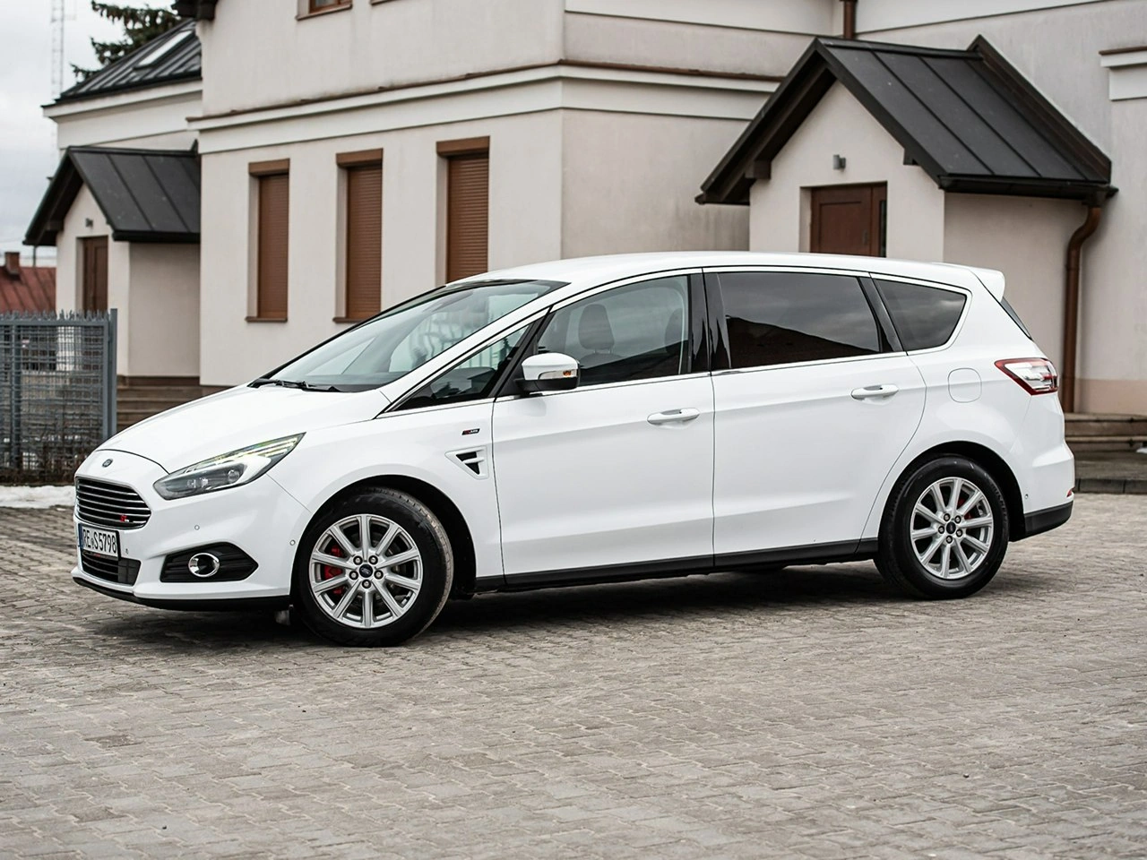 Ford S-Max - Zdjęcie 11