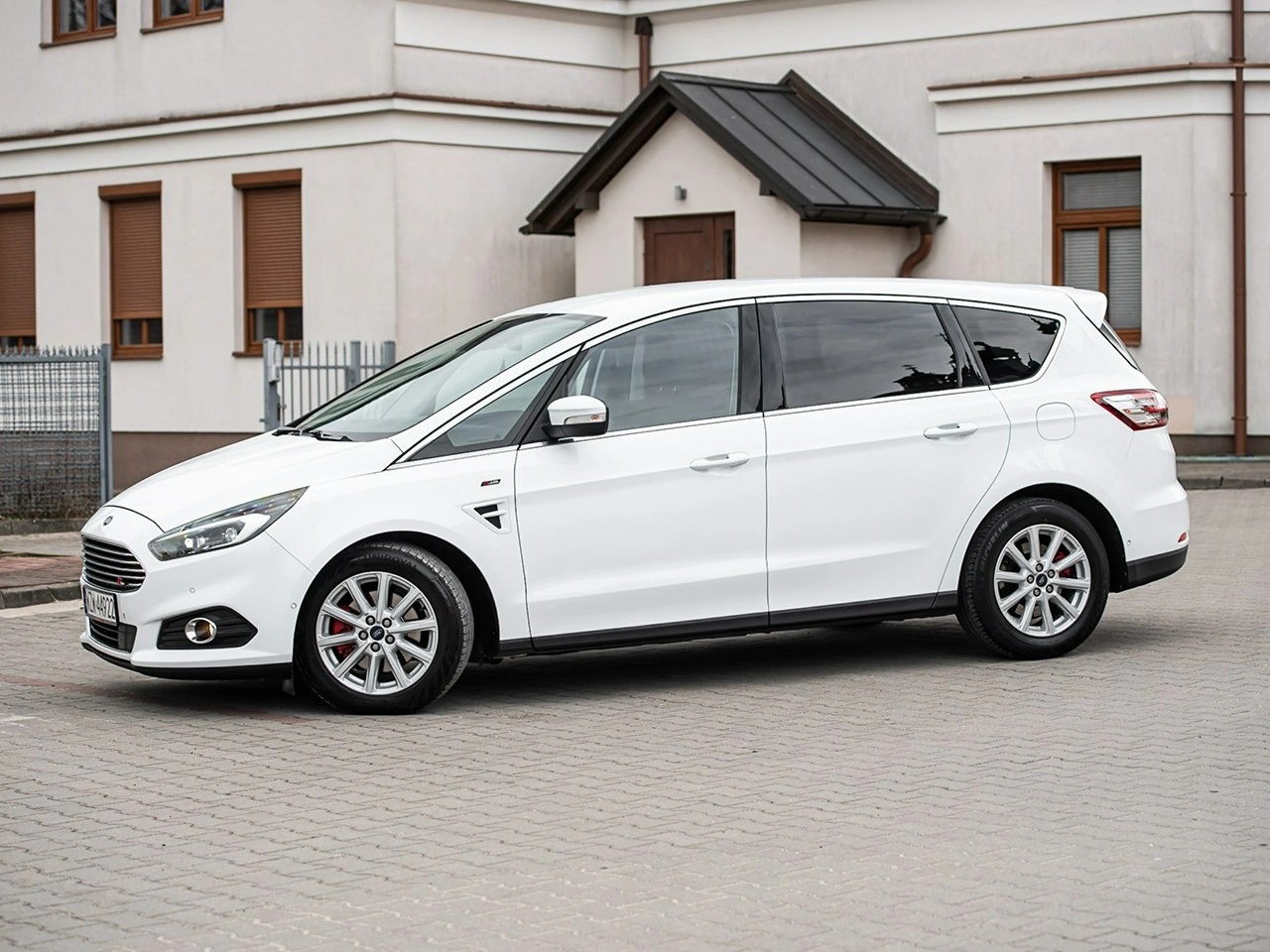 Ford S-Max - Zdjęcie 11