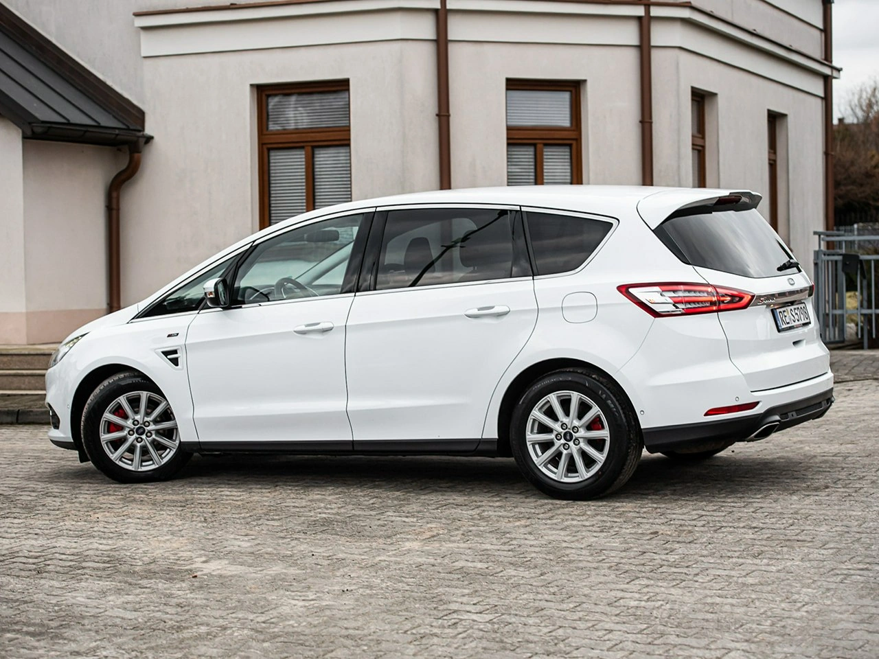 Ford S-Max - Zdjęcie 12