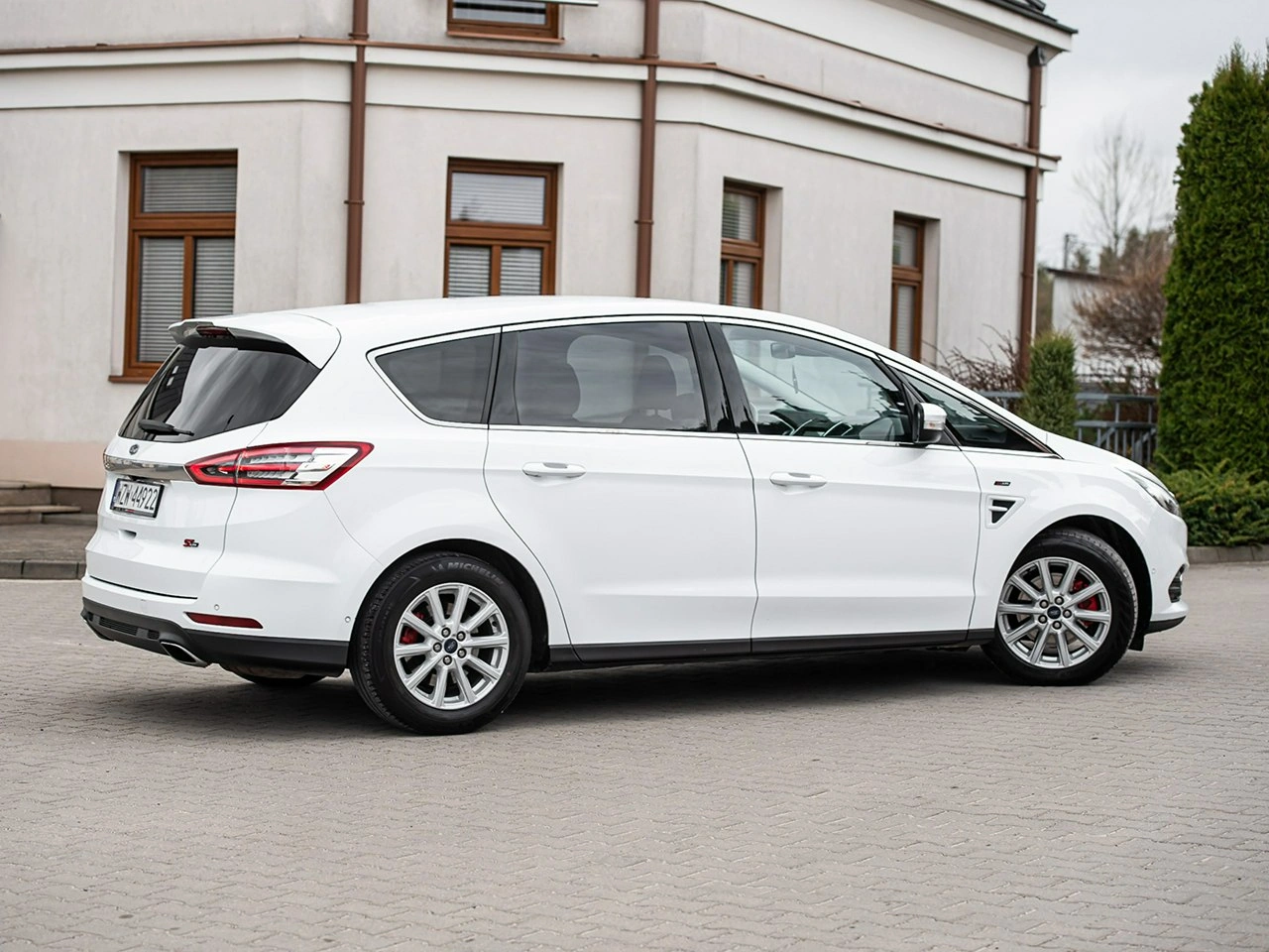 Ford S-Max - Zdjęcie 16