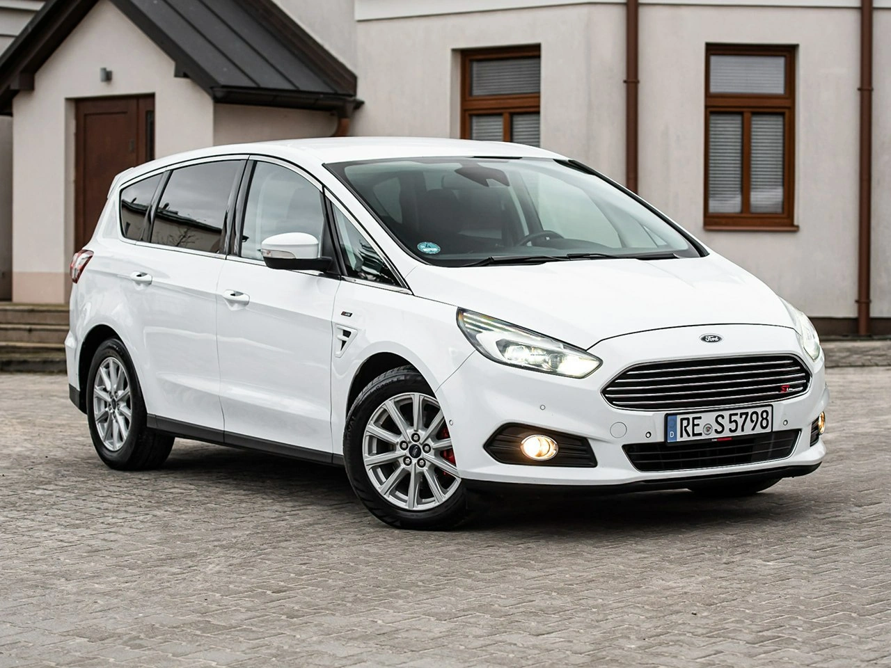 Ford S-Max - Zdjęcie 18