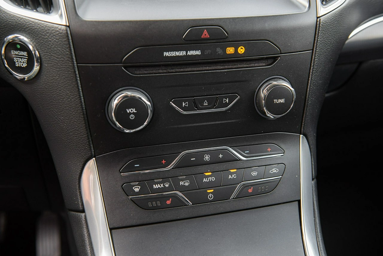 Ford S-Max - Zdjęcie 25