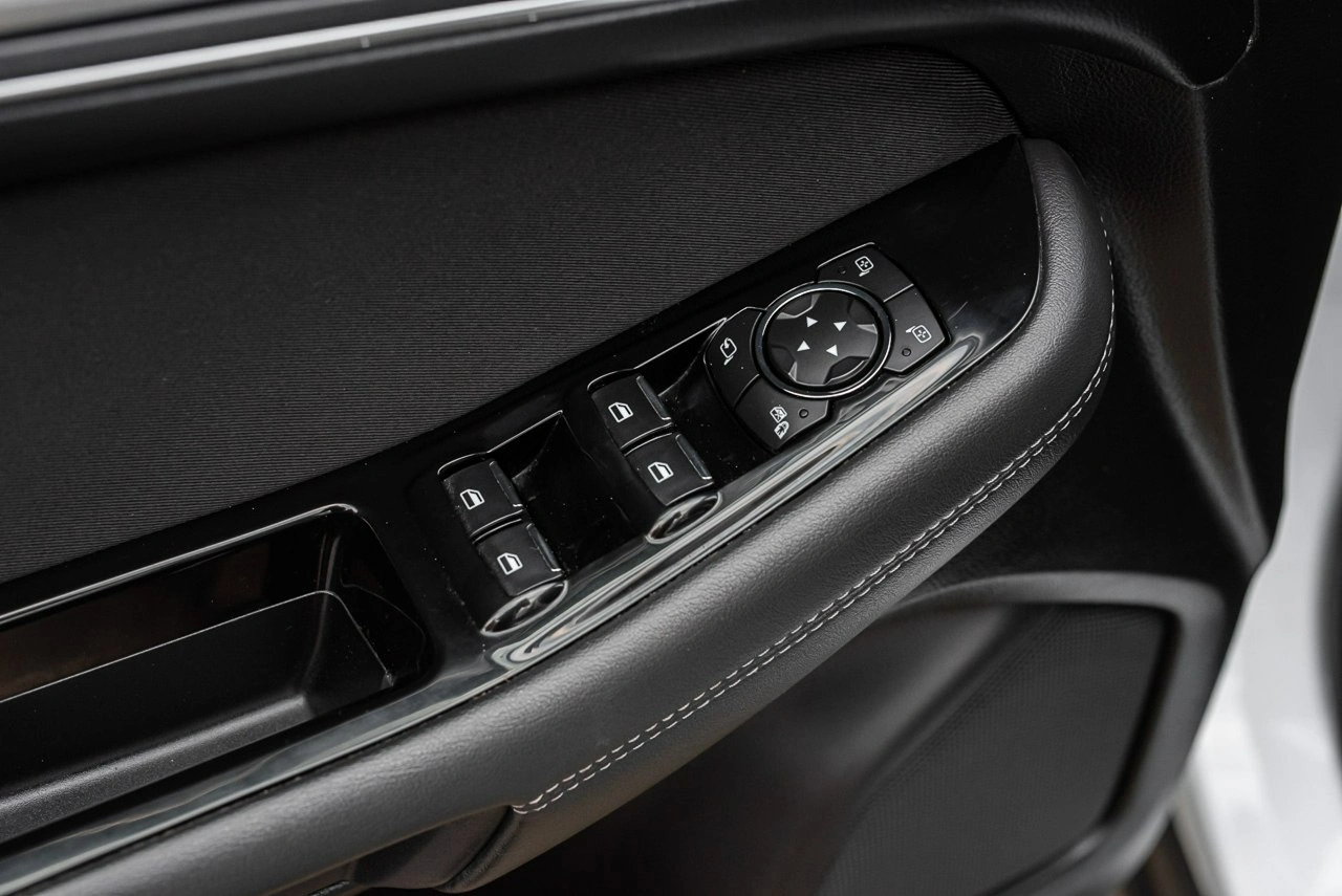 Ford S-Max - Zdjęcie 29