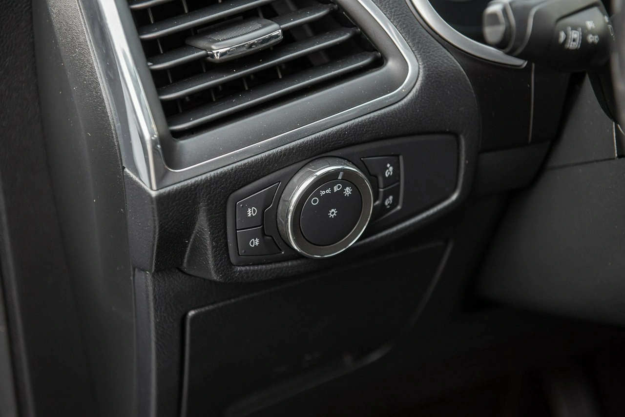 Ford S-Max - Zdjęcie 32