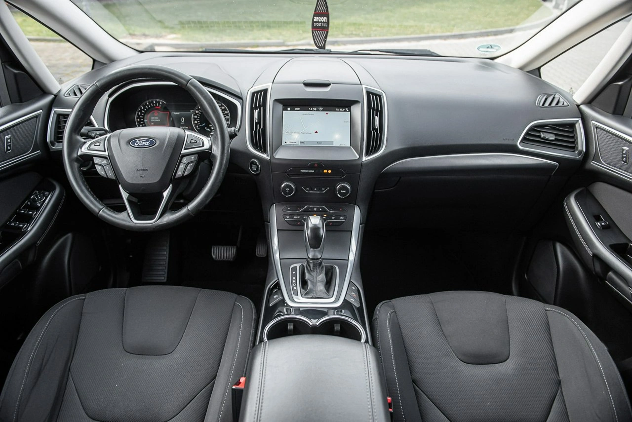 Ford S-Max - Zdjęcie 4