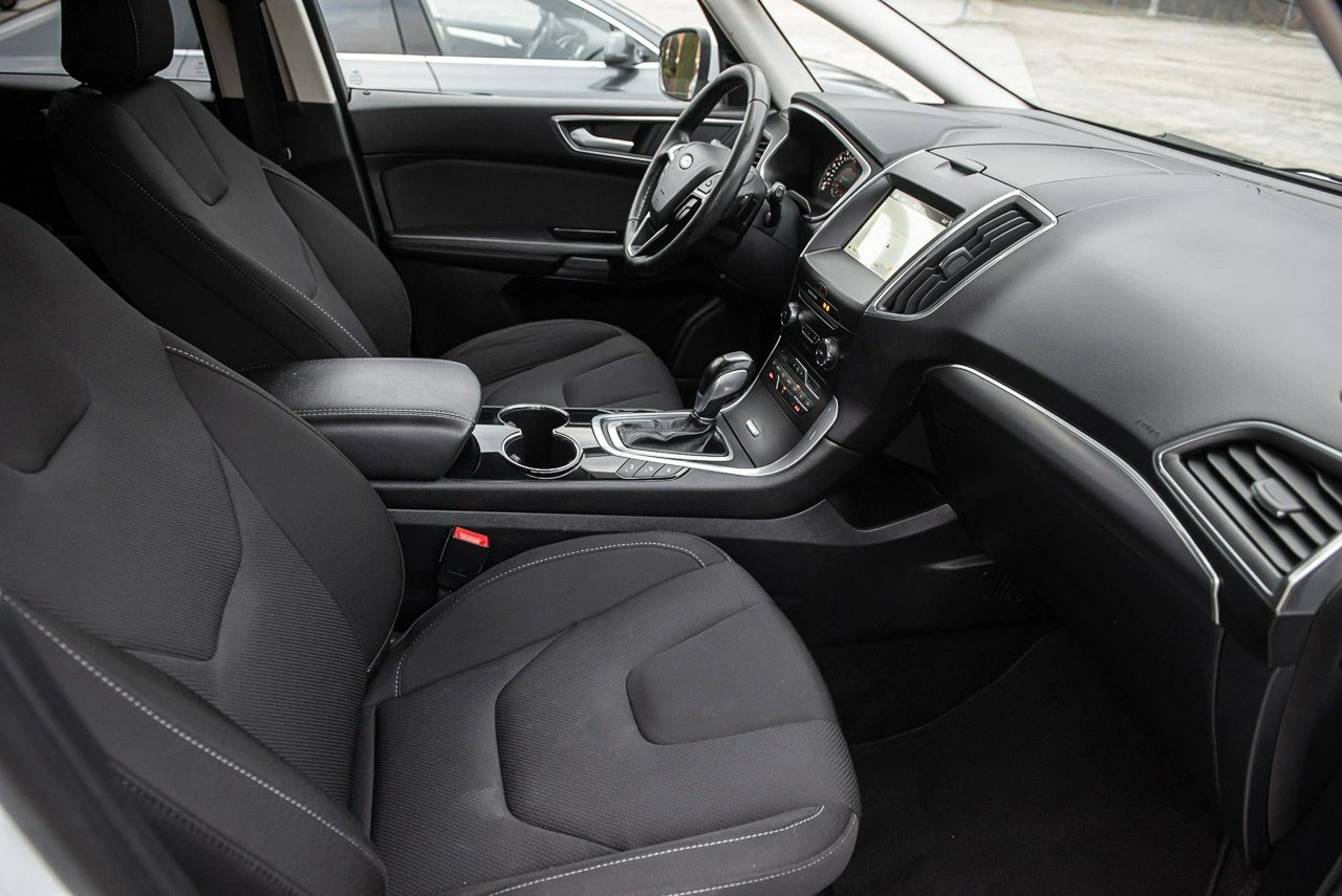 Ford S-Max - Zdjęcie 8