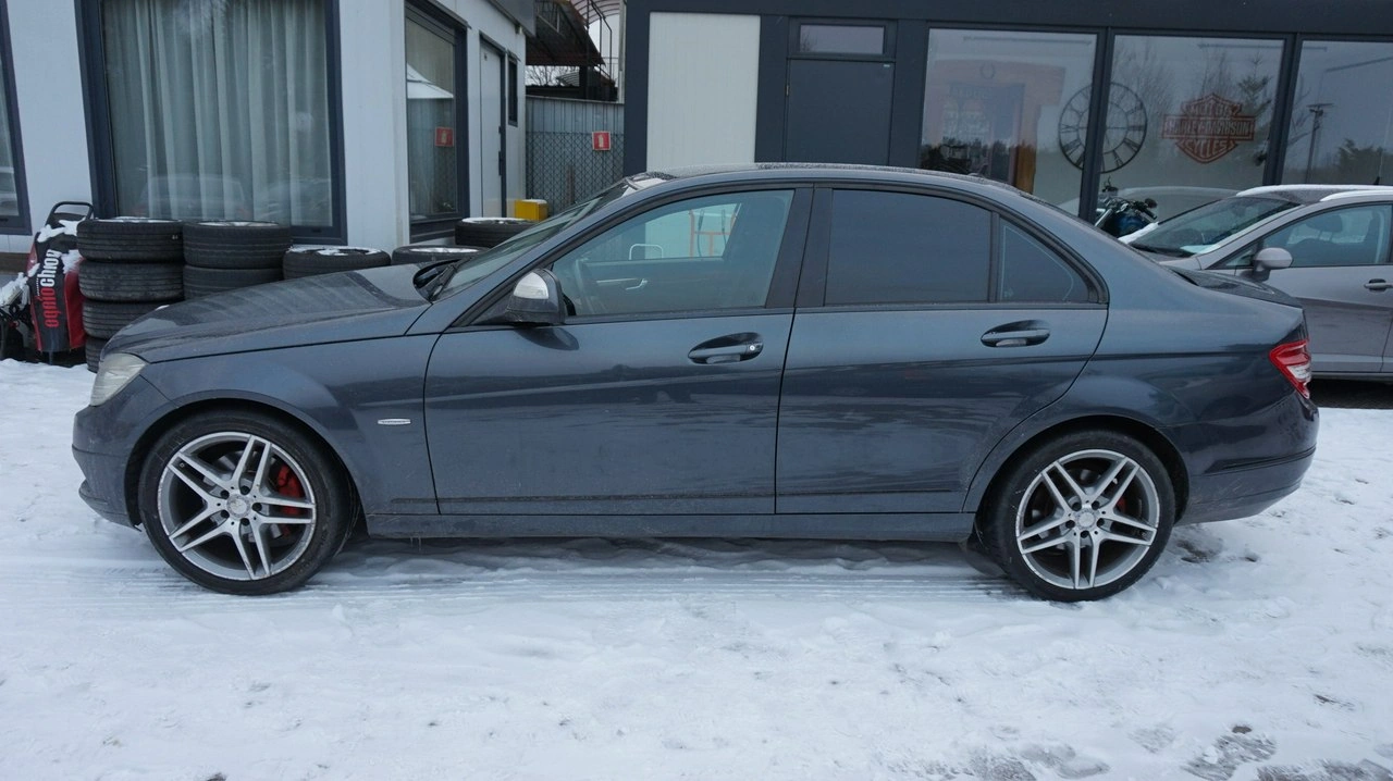 Mercedes C 320 - Zdjęcie 7