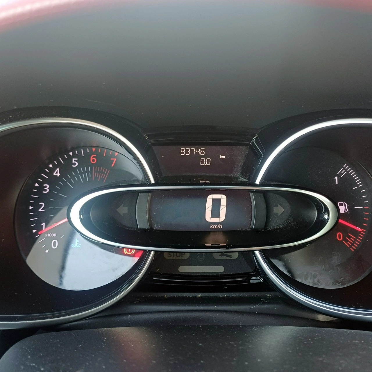 Renault Clio - Zdjęcie 13