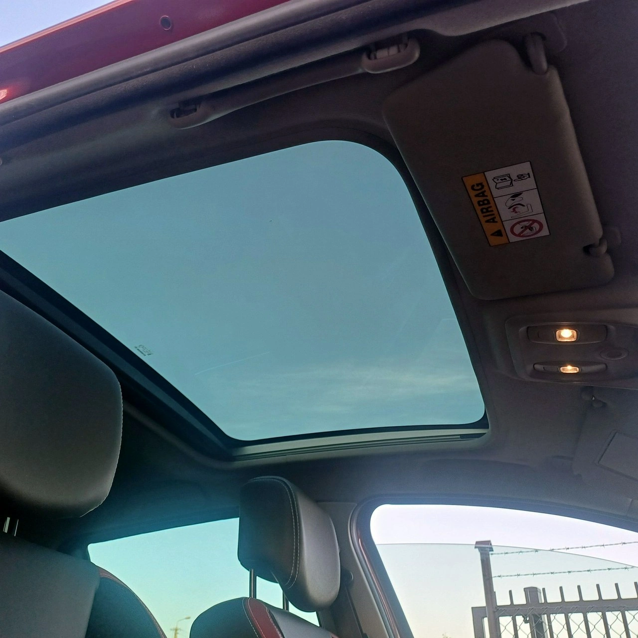 Renault Clio - Zdjęcie 24