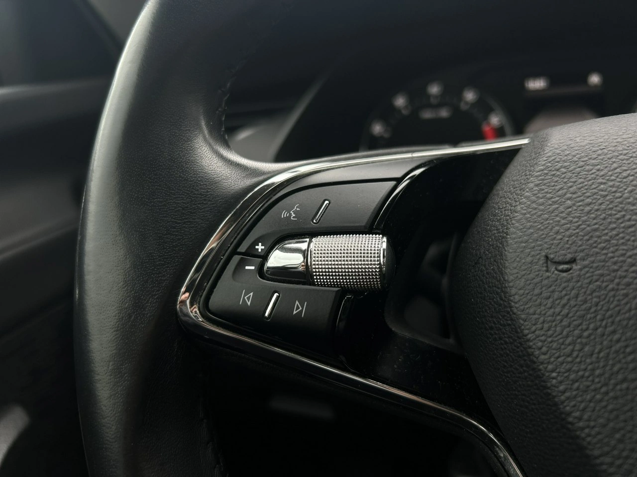 Skoda Octavia - Zdjęcie 10